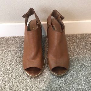 Open toe block heel booties